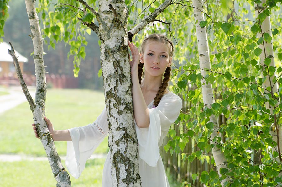 Women in Slavic costumes in Sarajevo