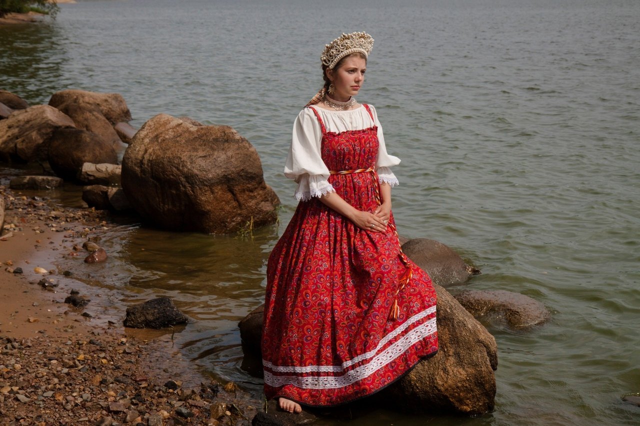 Women in Slavic costumes in Sarajevo