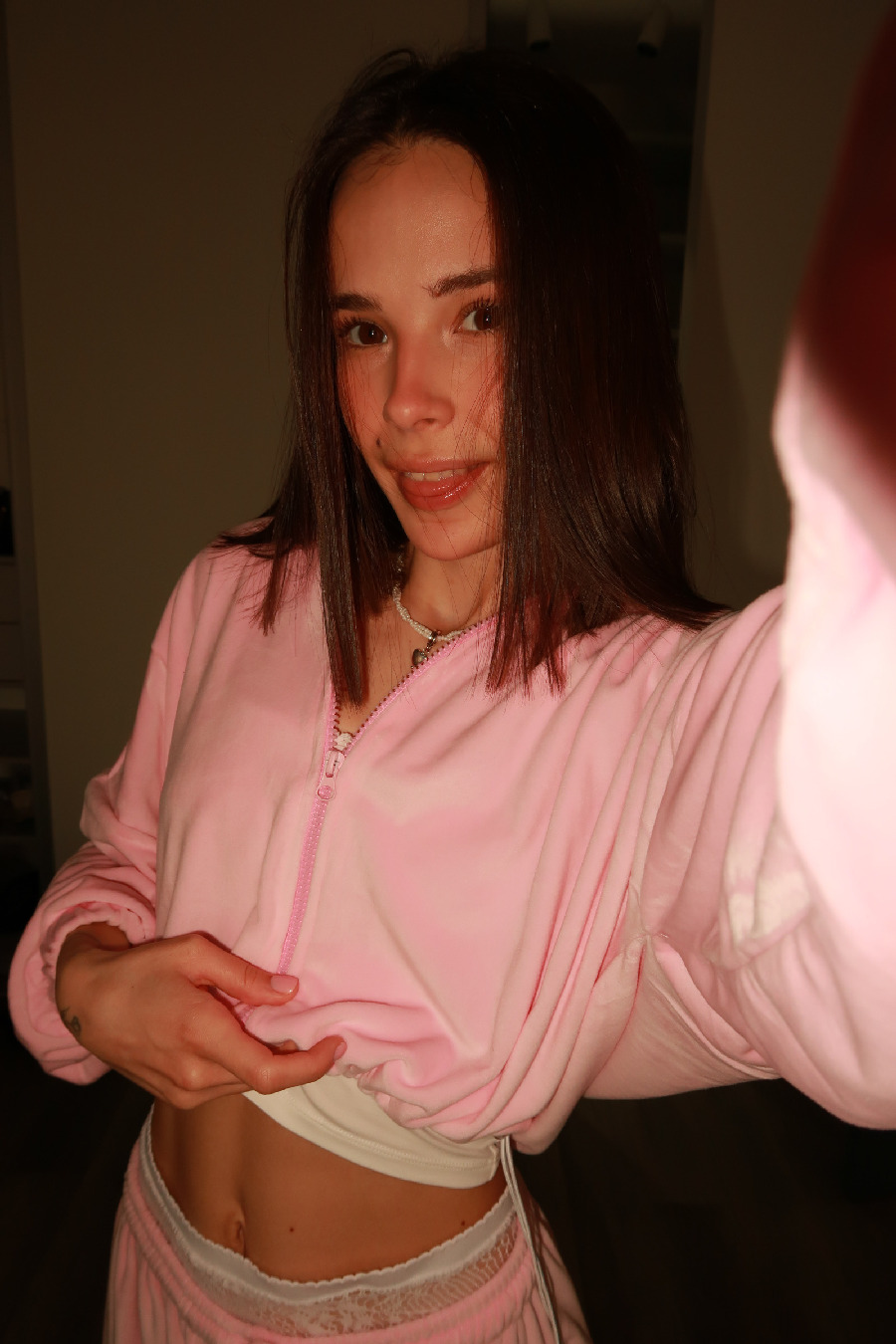 Tina brings the glow — live moments in Sarajevo