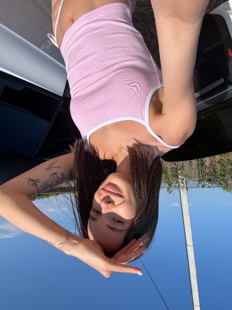 Sexy model Tina in Sarajevo